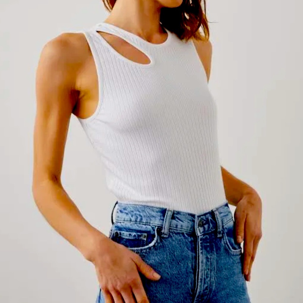 Rails RYA white cutout Tank